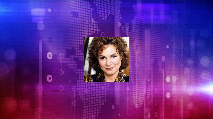 How Linda Kash Earned Her $1 Million Net Worth: A 5-Decade Career